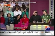 Pakistani Justin Bieber Fan Girls in Khabarnaak (Exclusive Video)