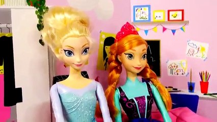 Descargar video: FROZEN SURPRISE BASKET - Shopkins Play Doh Kinder Eggs Disney Princess Barbie Peppa Pig MLP