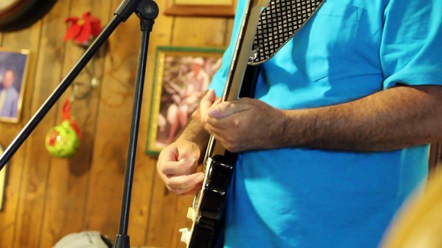 Robert Keefer sings 'Baby What Do You Want Me To Do' Feb 27 2015