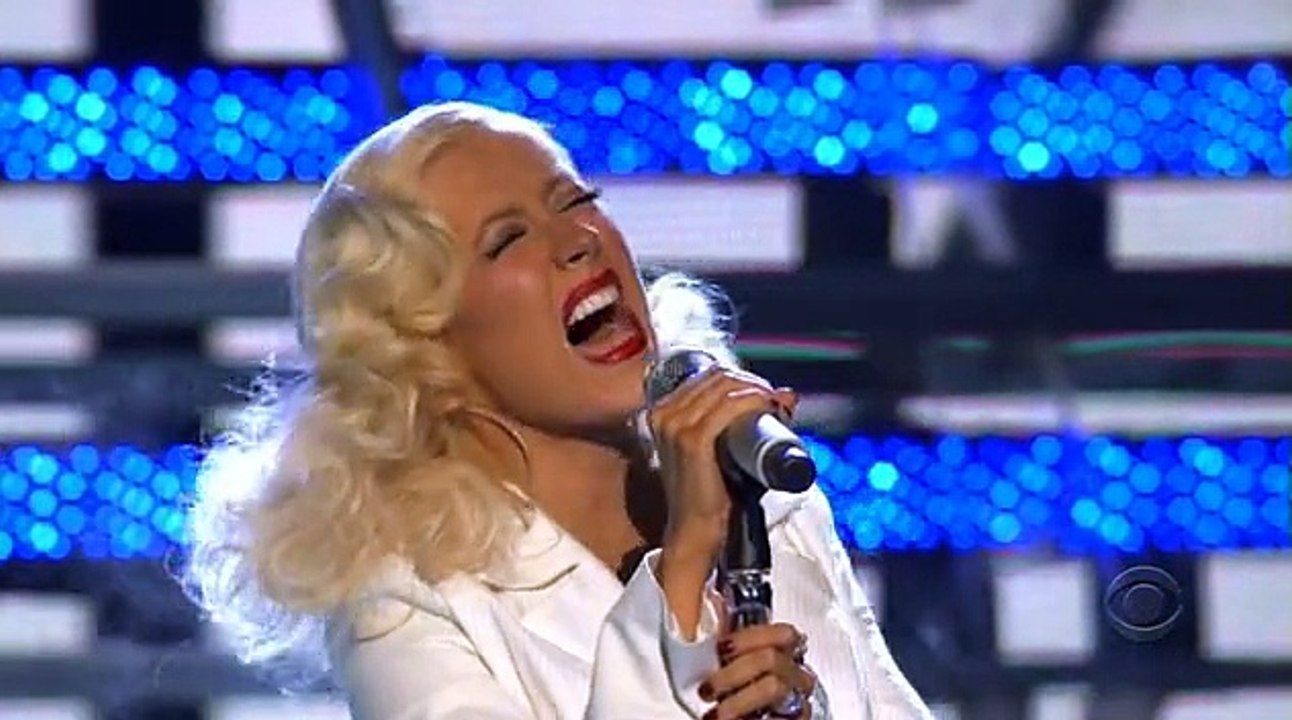 Christina Aguilera - It's A Man's World [James Brown Tribute] - Live Grammy Awards - 2007