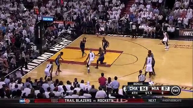 LeBron James takes forearm to throat from Josh McRoberts Bobcats at Heat