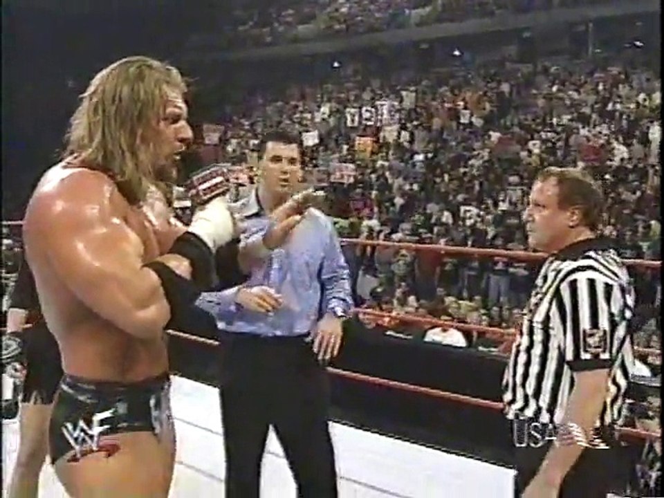 stephanie mcmahon raw is war 4.17.00..avi