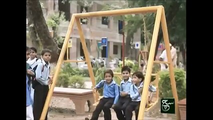 Bara Dushman Bana Phirta Hai Jo Bachoon Se Larta Hai (Must Share)