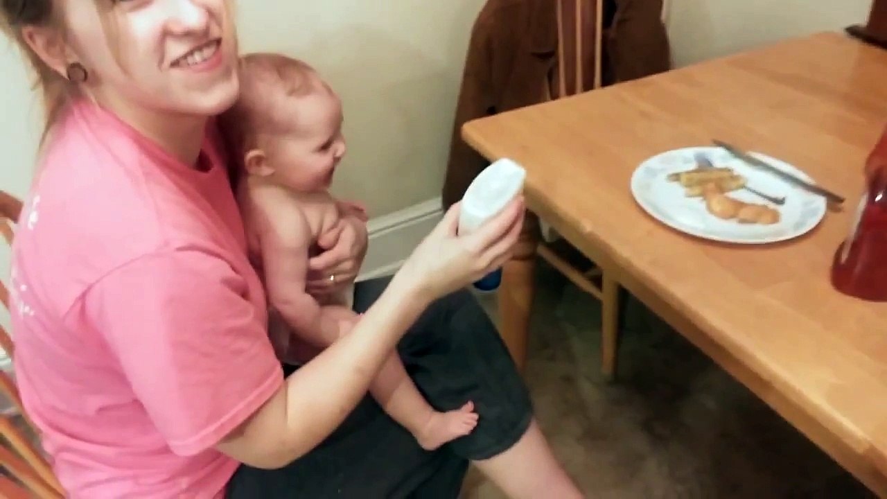 Ranch Bottle Noise Cracking Baby Up.