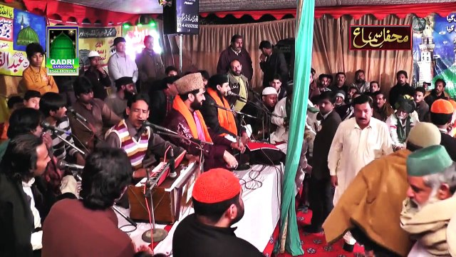 Ka;am e Bahoo Qawali by Qari Waheed Chishti qawwal at Mehfil e sama Block 16 Sargodha 2015