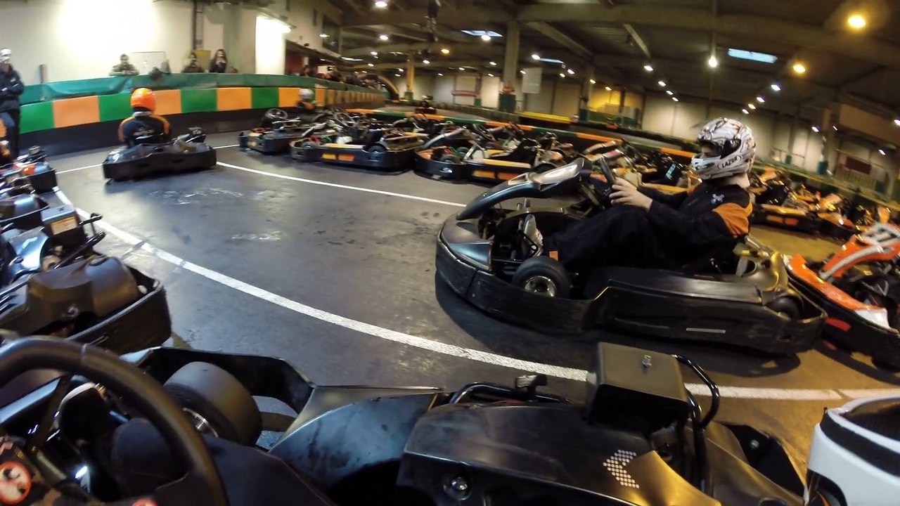 Kart à Aerokart avec Steph Manu Jacques et Jay