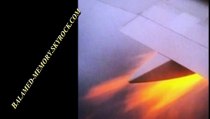 La terrifiante vidéo d'un avion en flammes filmée par une passagère