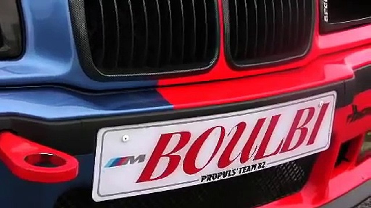 Moto et Motards - DRIFT MOTO vs AUTO