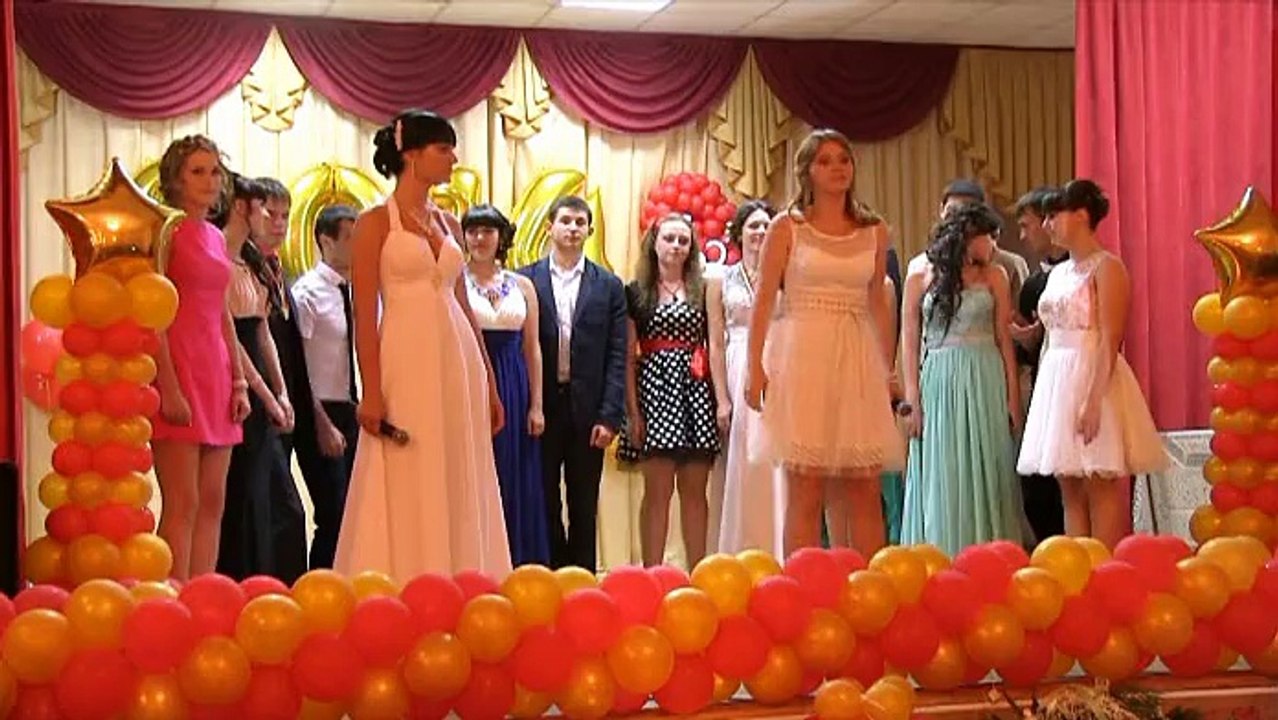 26.06.2014 Вручение аттестатов часть 1