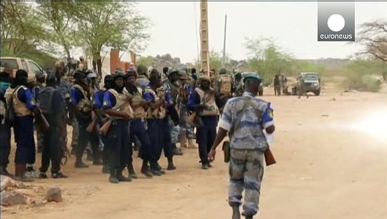 Mali : les rebelles touaregs retardent la signature d'un accord de paix