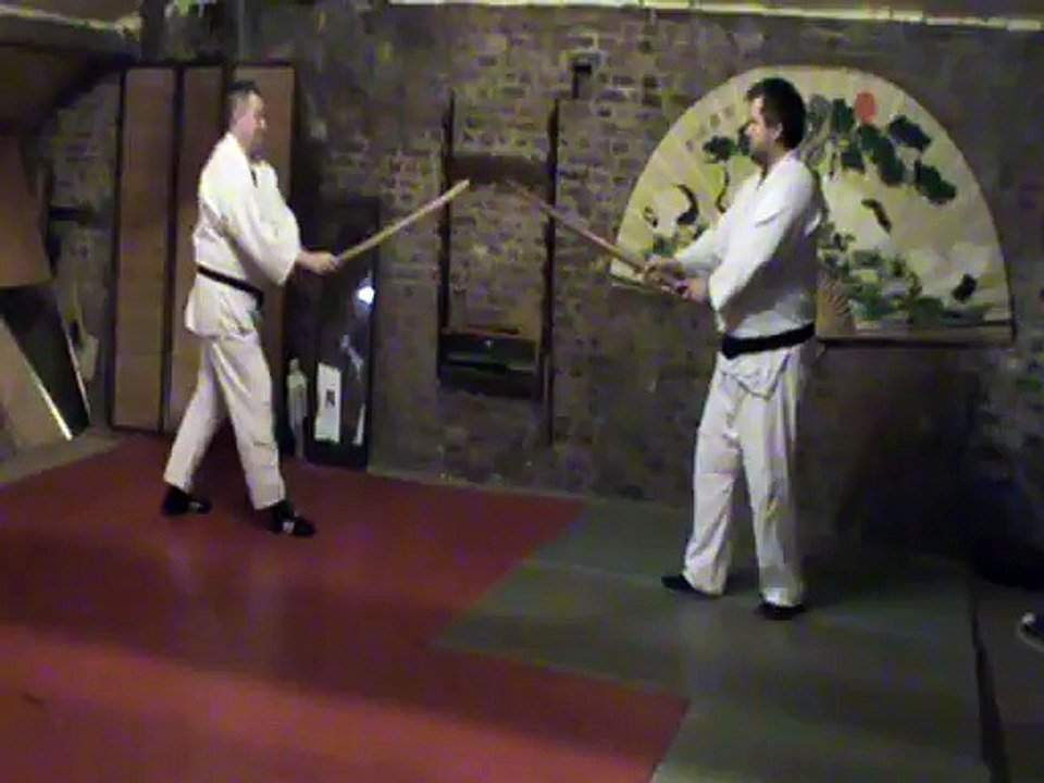 Ken : shomen awase waki kiri  maai