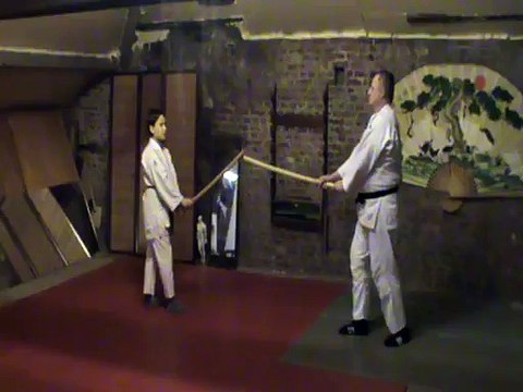 Ken : ma ai ouverture shomen uchi henka okuri ashi