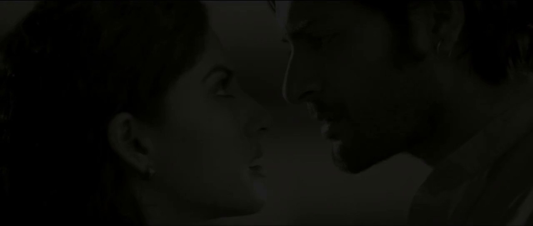 Baatein Ye Kabhi Na