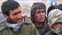 ادامه امدادرسانی به آسیب دیدگان سقوط بهمن در افغانستان به رغم دشواری ها