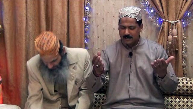 Muhammad Ishaq Qadri Sahib~Panjabi Naat~Sadd lo Aqa sadd lo Aqa