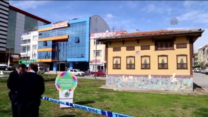 Trafo Önüne Bırakılan İki Çanta, Polisleri Harekete Geçirdi