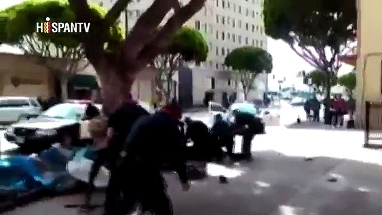 Policía de los EEUU mata a indigente