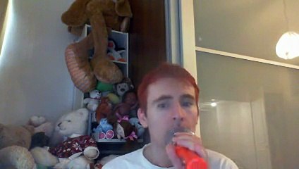 Wiwi égratigne "le portrait" de Calogero