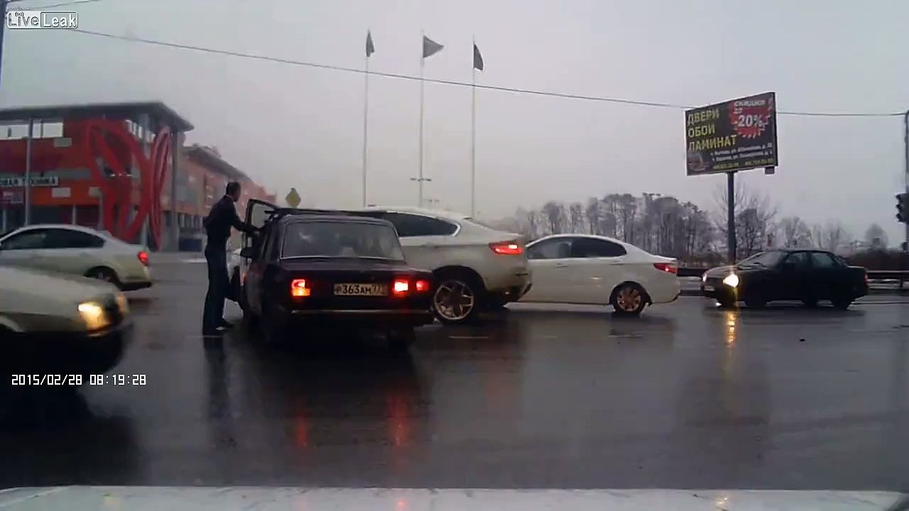 Road rage fails miserably when Mr Tough forgets to put the brakes on