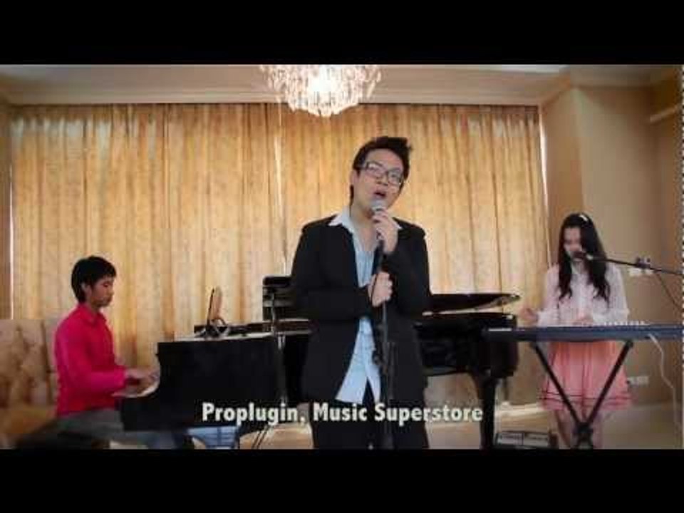 "ProPlugin : Jingle All the Way II Live" :: This is Proplugin