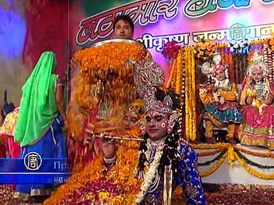 Индия встречает весну красками Холи