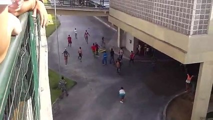 Confronto entre torcedores do Santa Cruz e Náutico