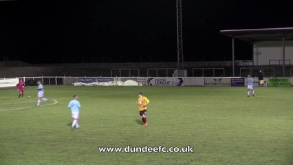 Le but contre son camp magnifique de Ben Richards-Everton en Ecosse !