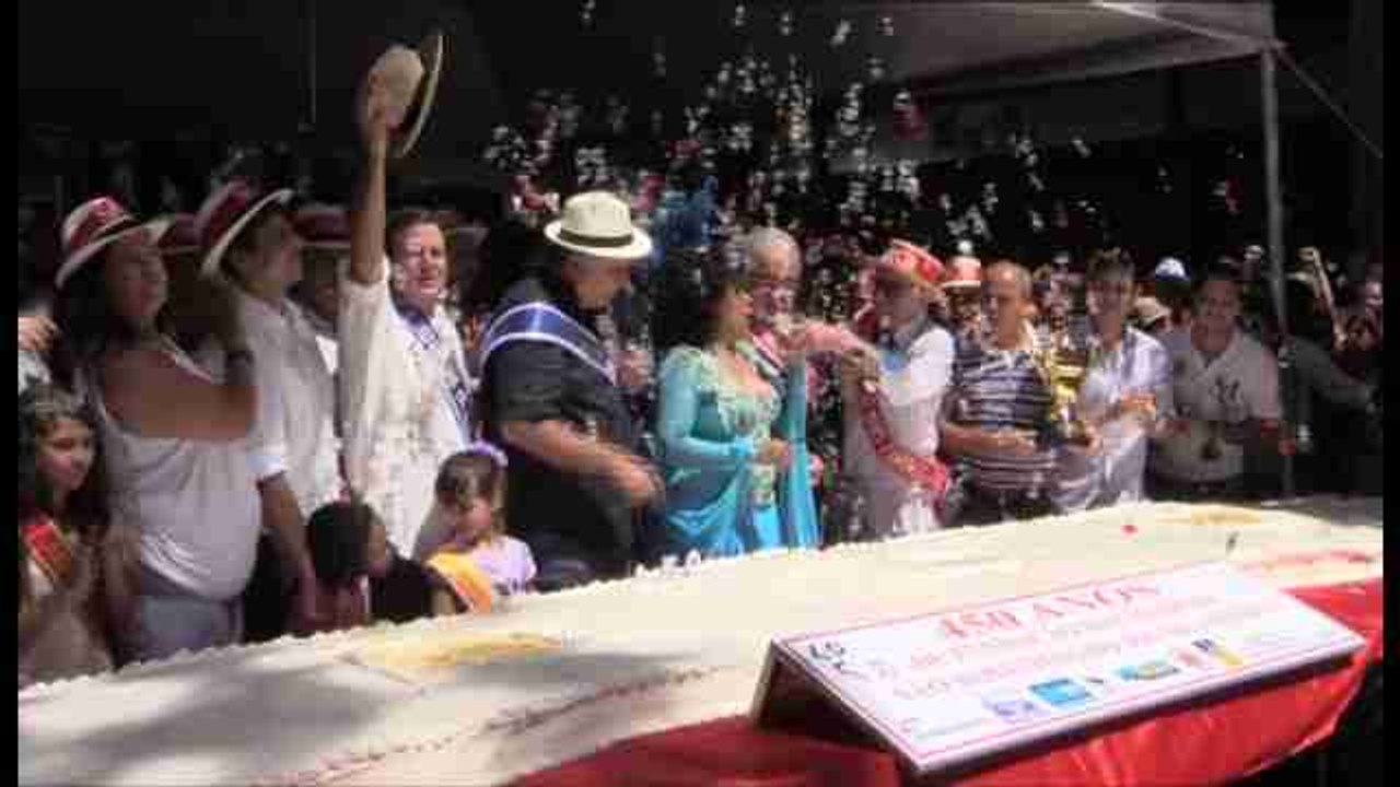 Giant birthday cake, samba music, concerts and new tunnel mark Rio's 450th anniversaryç
