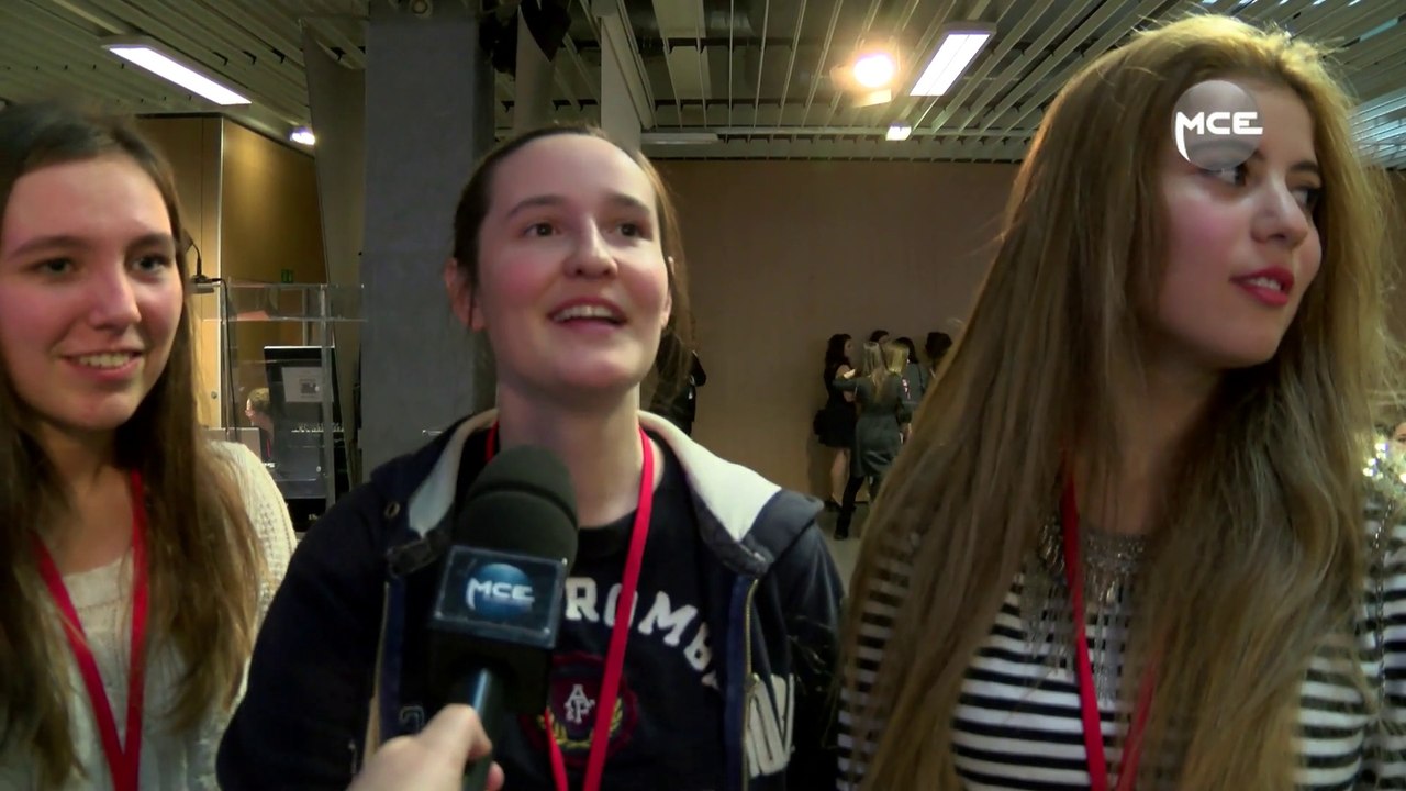 Pretty Little Liars saison 5 : qui est A ? Les fans répondent ! (vidéo MCE)