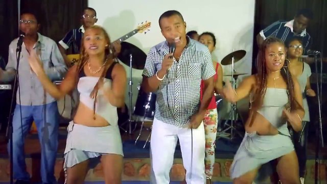 MANALY - Soa ty filongoa (gasy 2015 HD - malagasy)