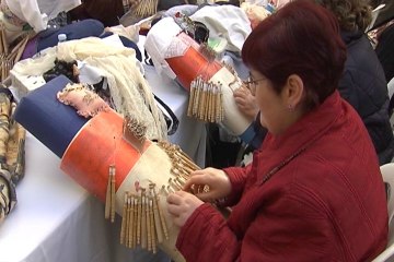 El Encuentro de Encajeras de Bolillos, al aire libre