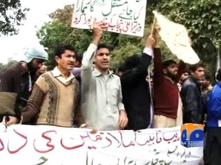 Télécharger la video: Lahore: Negotiations between blind people, Punjab govt fail-Geo Reports-02 Mar 2015