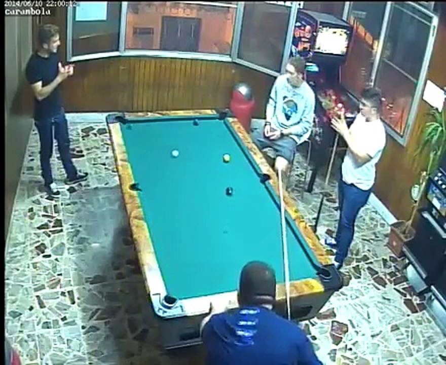 Le joueur de billard le plus chanceux - Vidéo Dailymotions