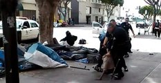ABD'de Polis Sokak Ortasında Adam Vurdu