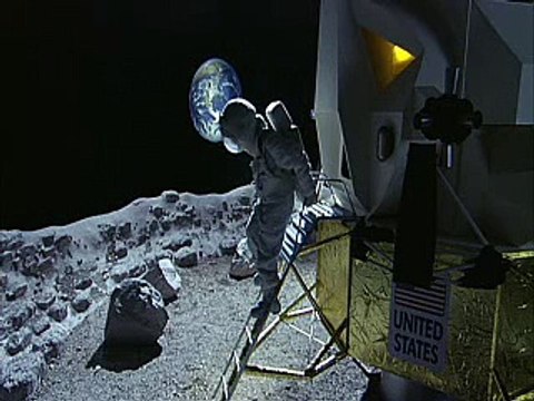 Cosmonaute tombe par terre /astronaute apollo