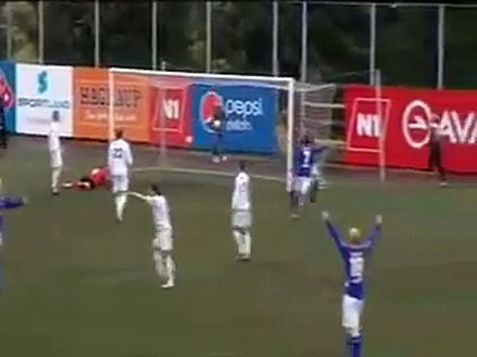 Celebration Football 'Toilette Humaine'