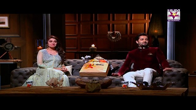 Danish Taimoor Doing Best Mimicary Of Humayun Saeed In Live Show- MUST WATCH