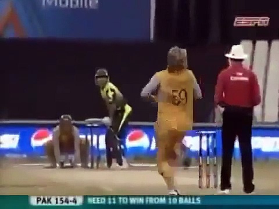 Misbah ul Haq Longest Six