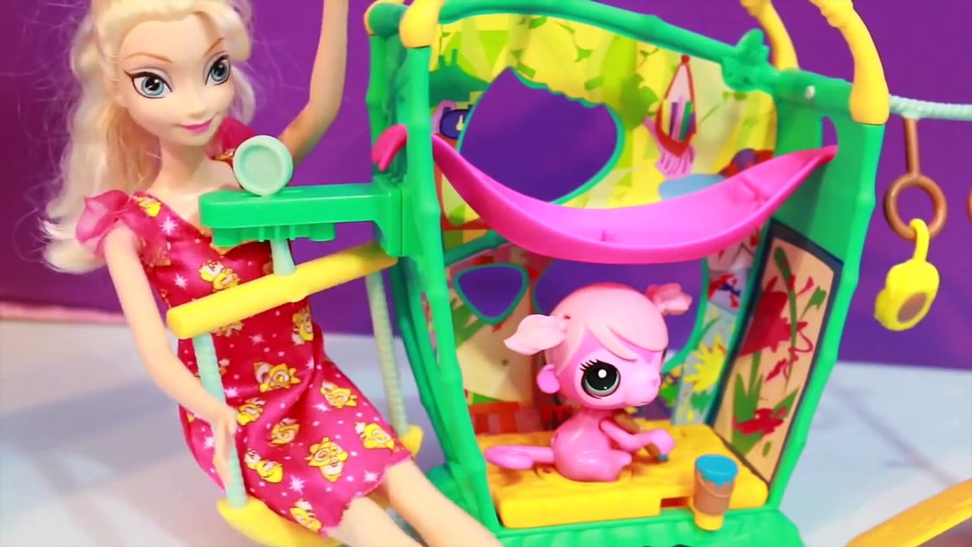 ⁣FROZEN Elsa Disney Princess Littlest Pet Shop LPS Toys Toy Review Minka Mark AllToyCollector