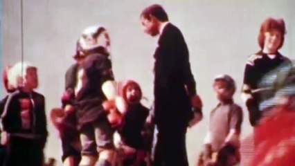 Quand le Prince Charles a essayé le skateboard