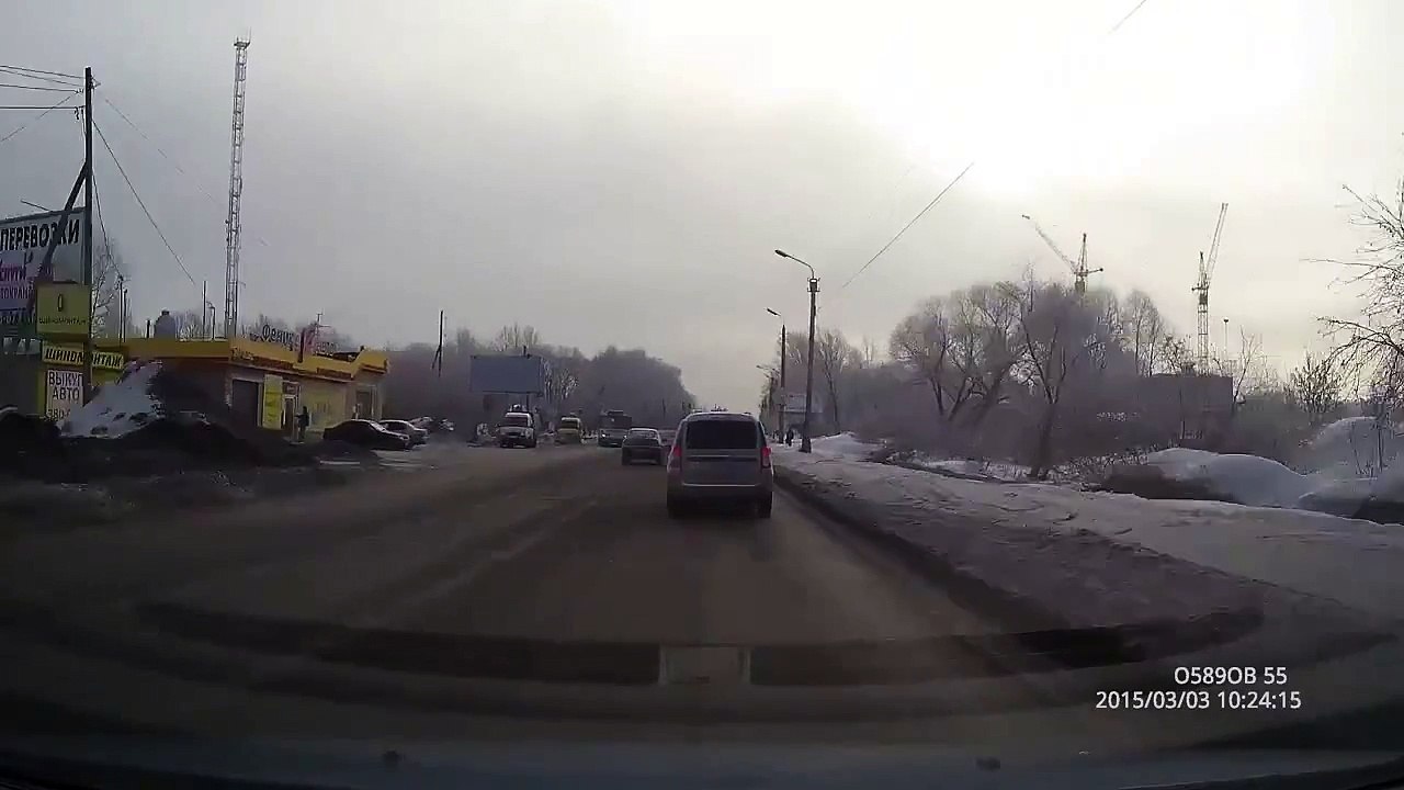 Тише едешь, дальше будешь - ДТП в Омске 03.03.2015