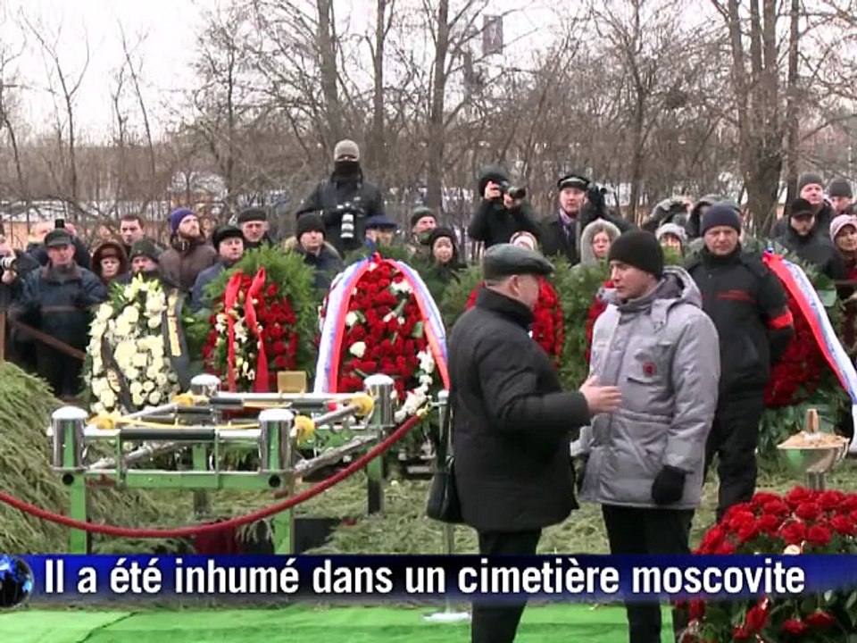 Hommage de milliers de Moscovites à l'opposant Boris Nemtsov