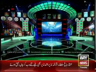 Umer Shareef's reply to Shoaib Akhter