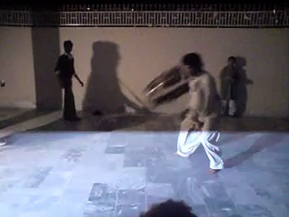 MOV00435