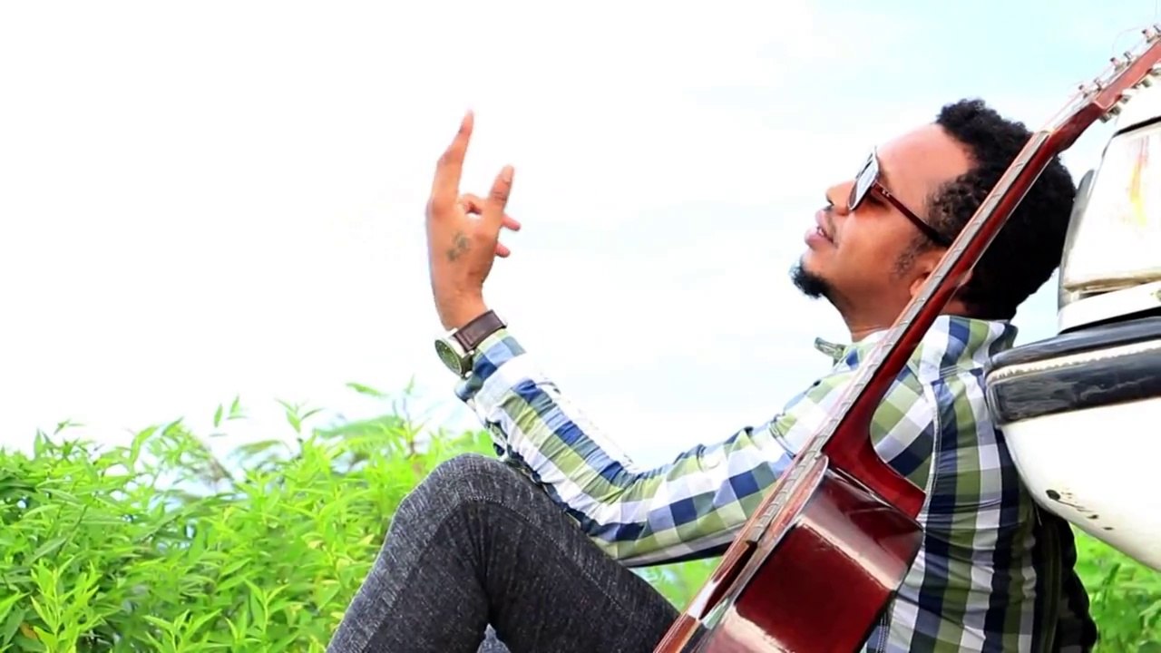 THIERRY LIBERTOS  -   Salamo 145:10  (gasy HD - malagasy)