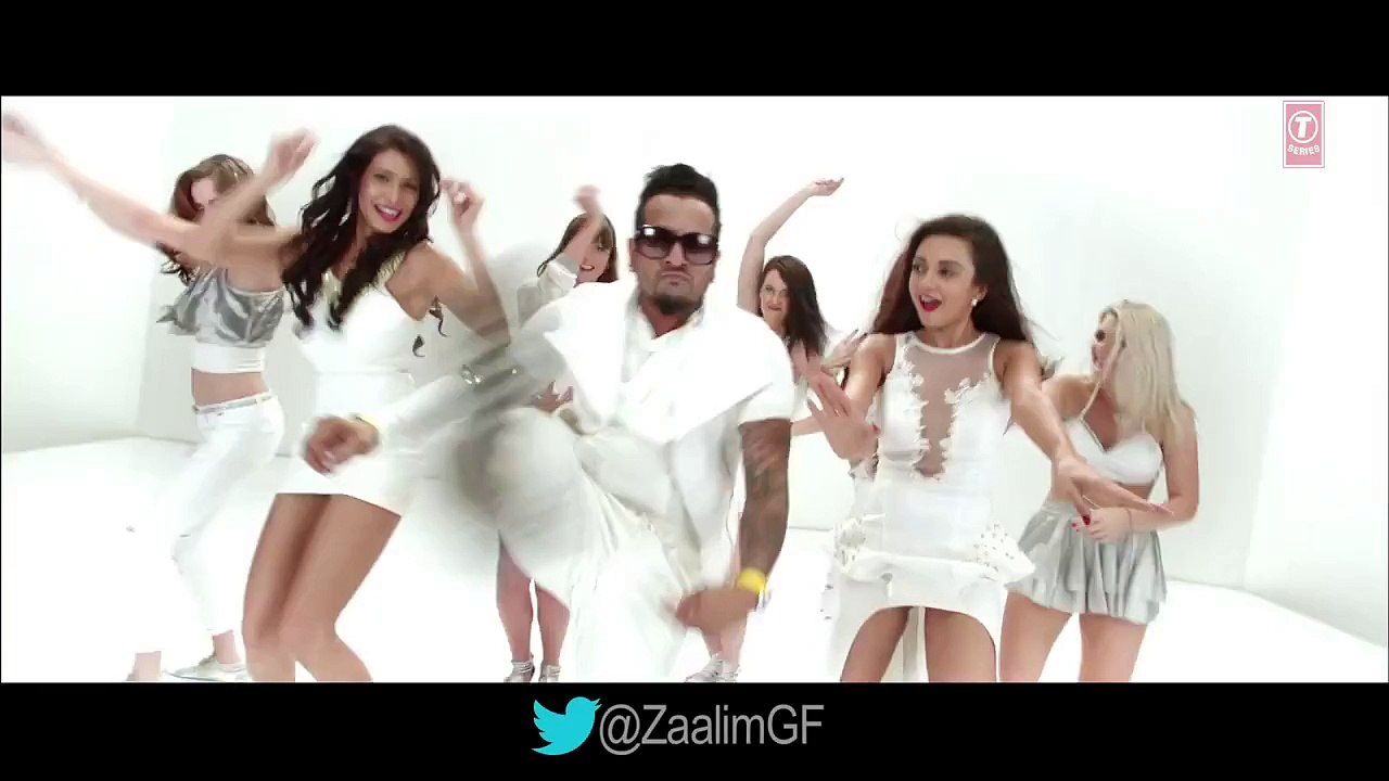 TEASER- 'Zaalim Dilli' Video Song - Dilliwaali Zaalim Girlfriend - Full Song Going LIVE on 5th March