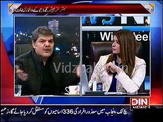 Mubashir Lucman abuses Altaf Hussain in a Live Show