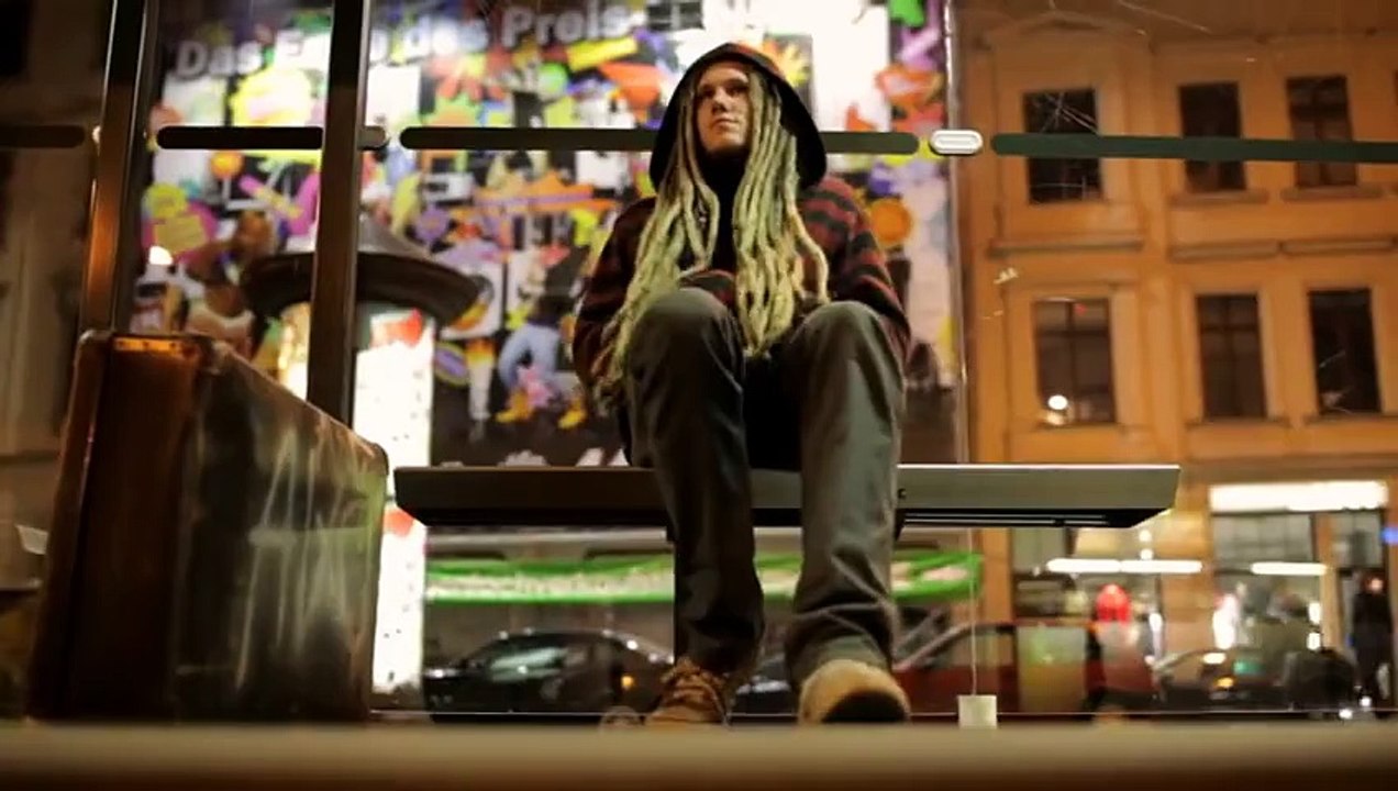 Sebastian Hackel - Warum sie lacht