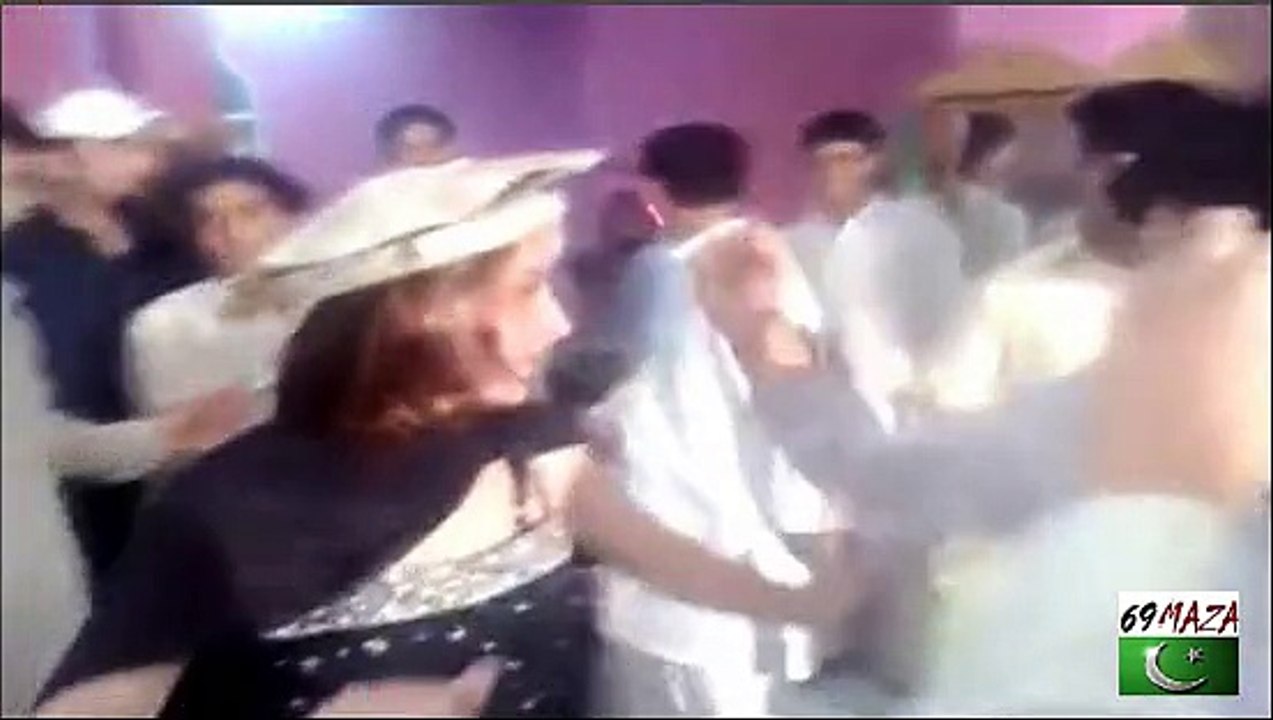 Peshawar Sweet Girl Dance In Party