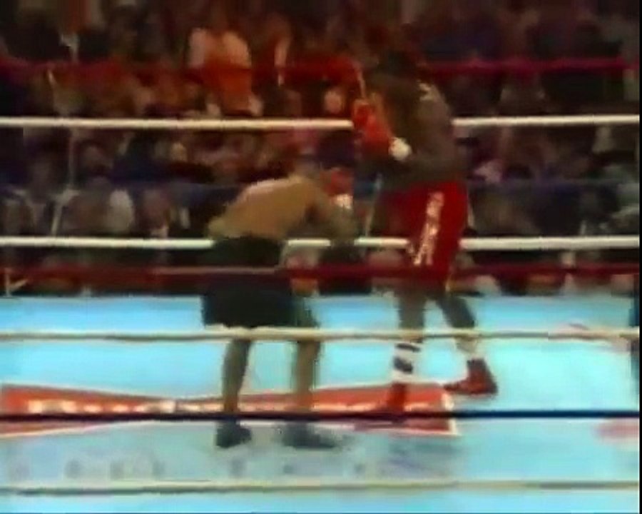 Mike Tyson' s incredible defence